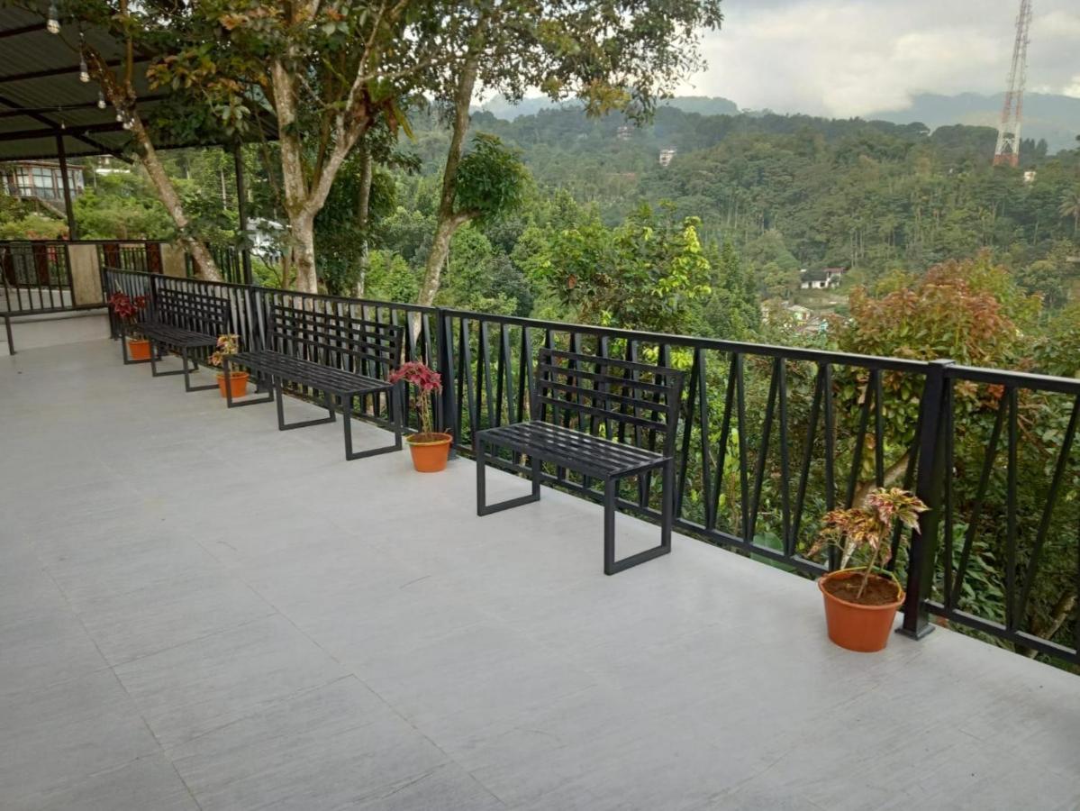 Villa Chacha At Macarena, Megamendung Екстер'єр фото